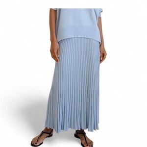 Commense Matching Knit Set – NWOT (Sold as Set)